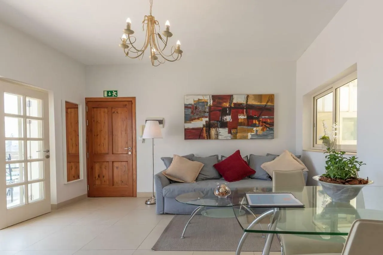 Valletta Penthouse 0*,